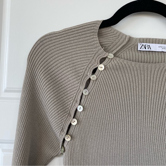 ZARA | Ribbed long sleeve - Picture 2 of 9